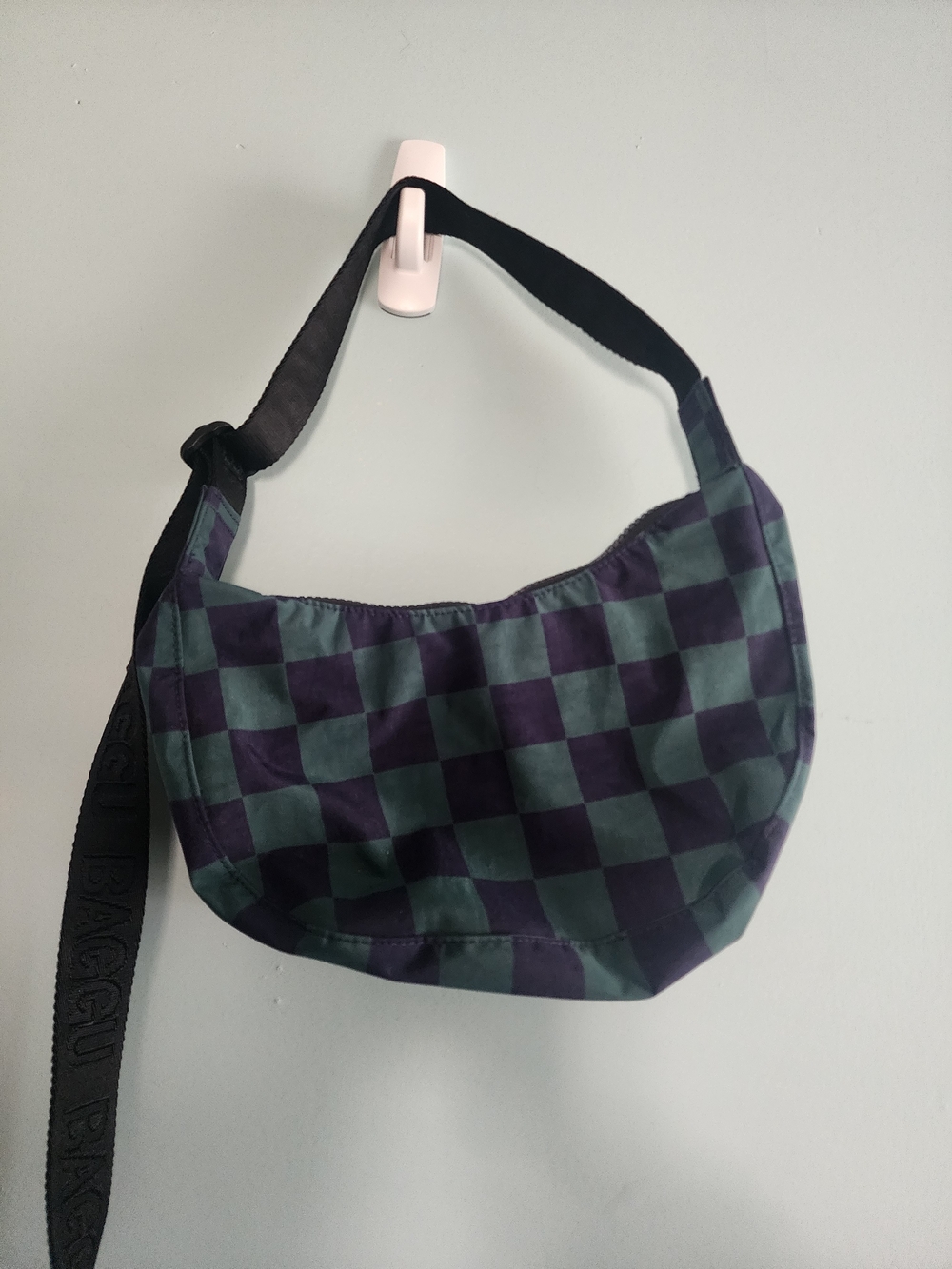 BAGGU Small Checkerboard Crescent Shoulder Bag in Green and Navy NWT